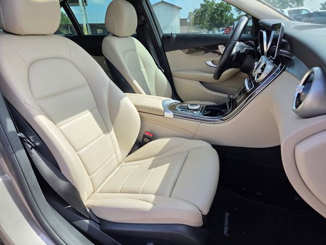 Used 2020 Mercedes-Benz C 300 Sedan image 15