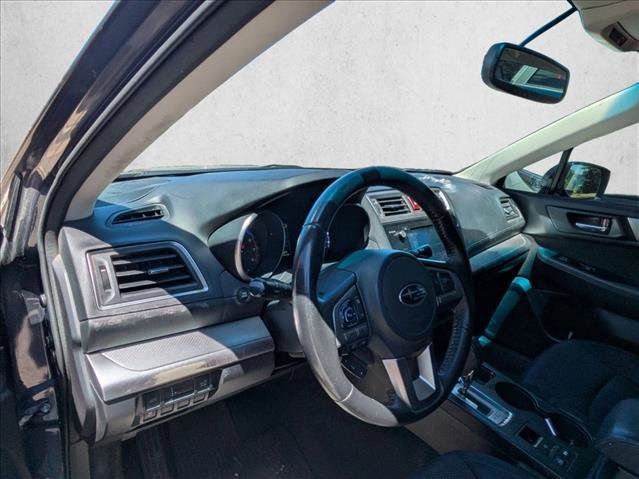 Used 2017 Subaru Outback 2.5i Premium AWD/4WD image 8