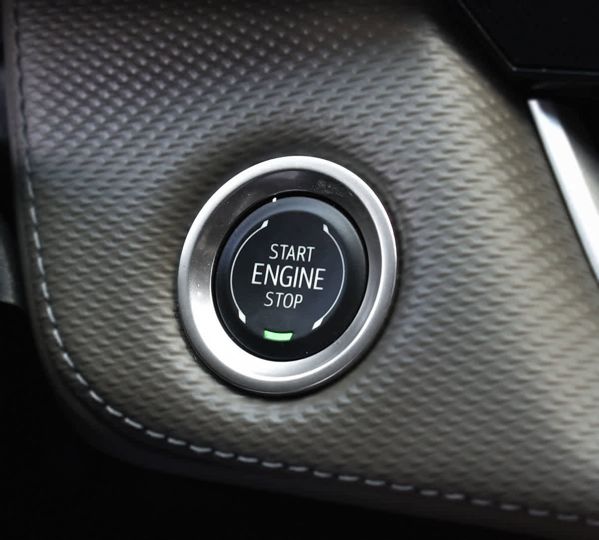 Used 2025 Chevrolet Equinox LT w/ Convenience Package II image 15