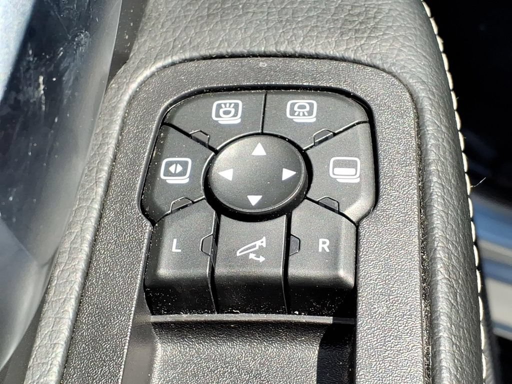 Used 2026 RAM 2500 Big Horn AWD/4WD image 30