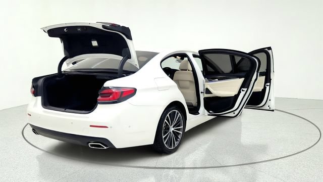 Used 2021 BMW 540i w/ Executive Package RWD image 18