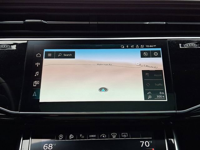 Used 2023 Audi Q8 Prestige w/ Prestige Package image 18