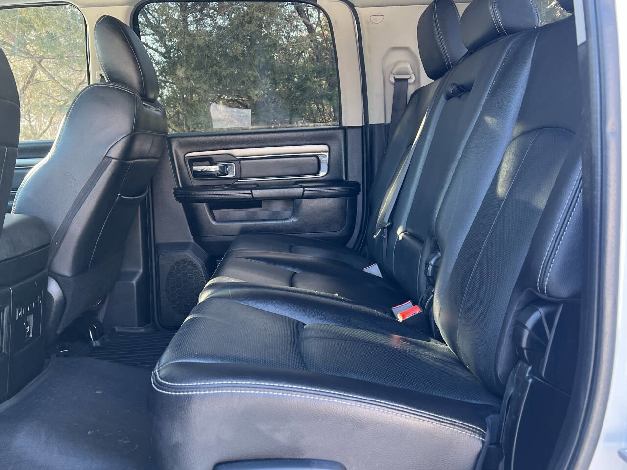 Used 2018 RAM 3500 Laramie w/ Sport Appearance Group image 15