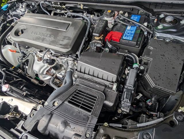 Used 2025 Honda Civic LX image 16