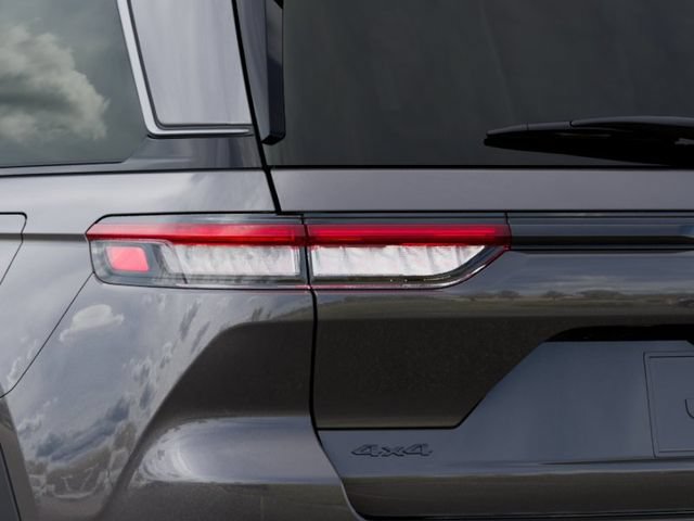 New 2026 Jeep Grand Cherokee Altitude AWD/4WD image 9