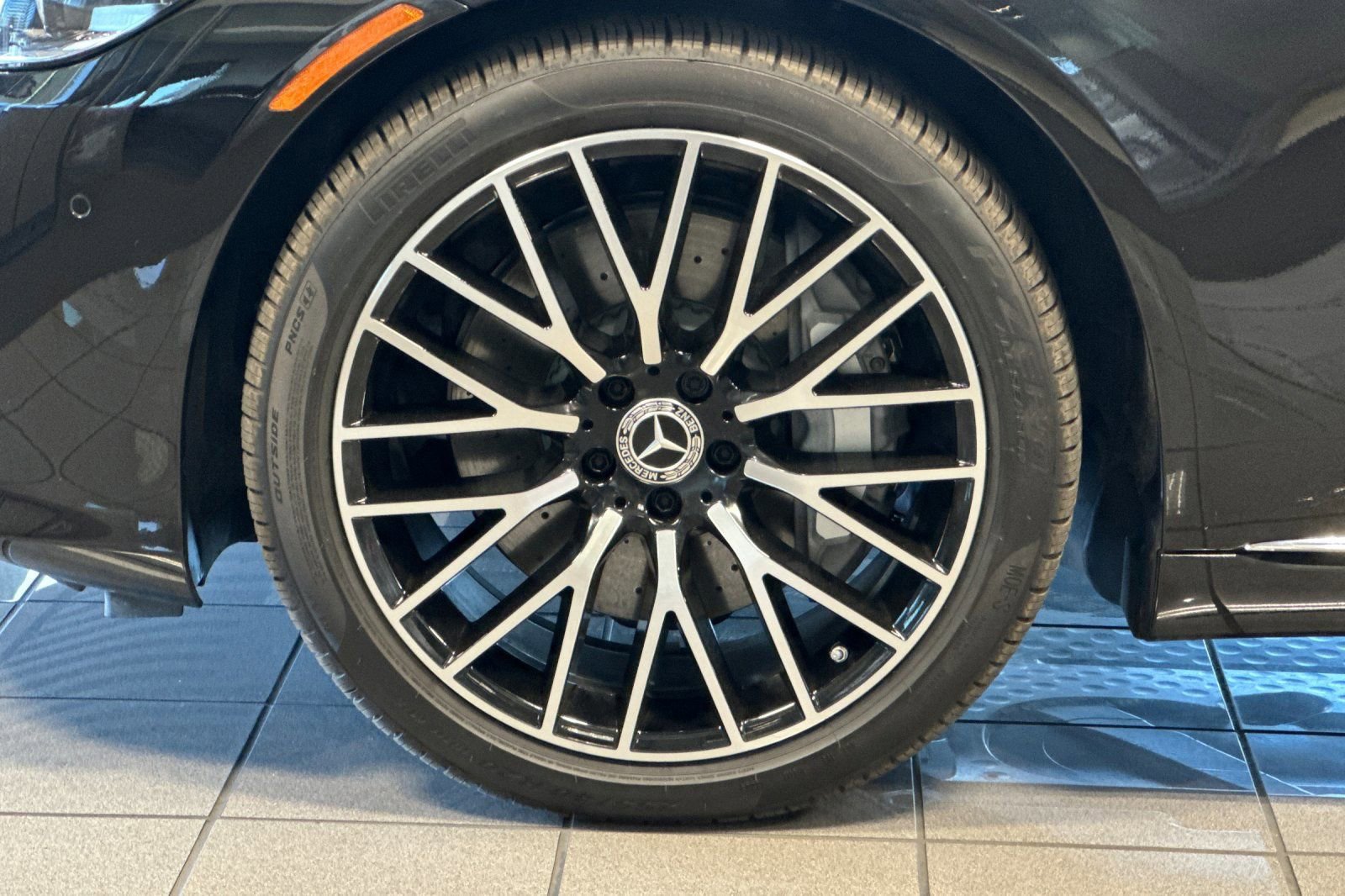 Used 2026 Mercedes-Benz S 500 4MATIC image 26