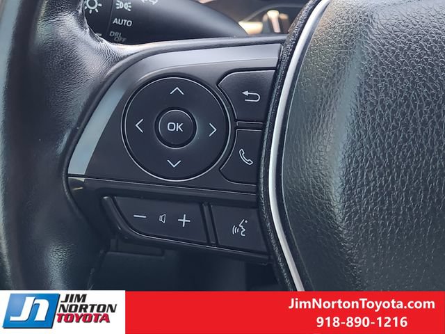 Used 2019 Toyota Camry SE w/ Convenience Package FWD image 28