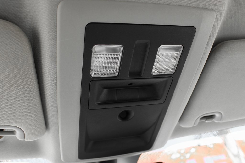 Used 2014 RAM 3500 Tradesman w/ Power & Remote Entry Group image 21