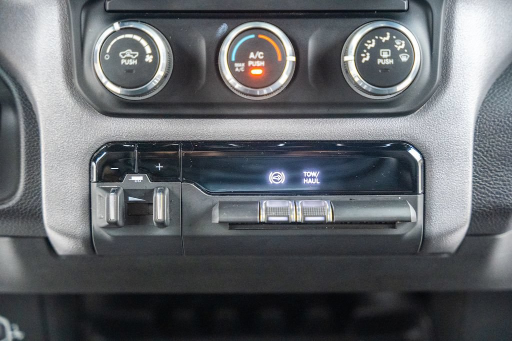 Used 2023 RAM 2500 Big Horn w/ Level 1 Equipment Group AWD/4WD image 30