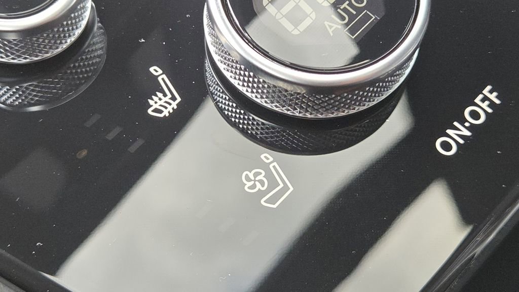 New 2026 INFINITI QX60 Sport w/ Dark Cargo Package image 6