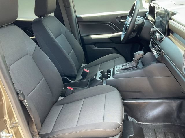 Used 2023 Chevrolet Colorado W/T RWD image 16