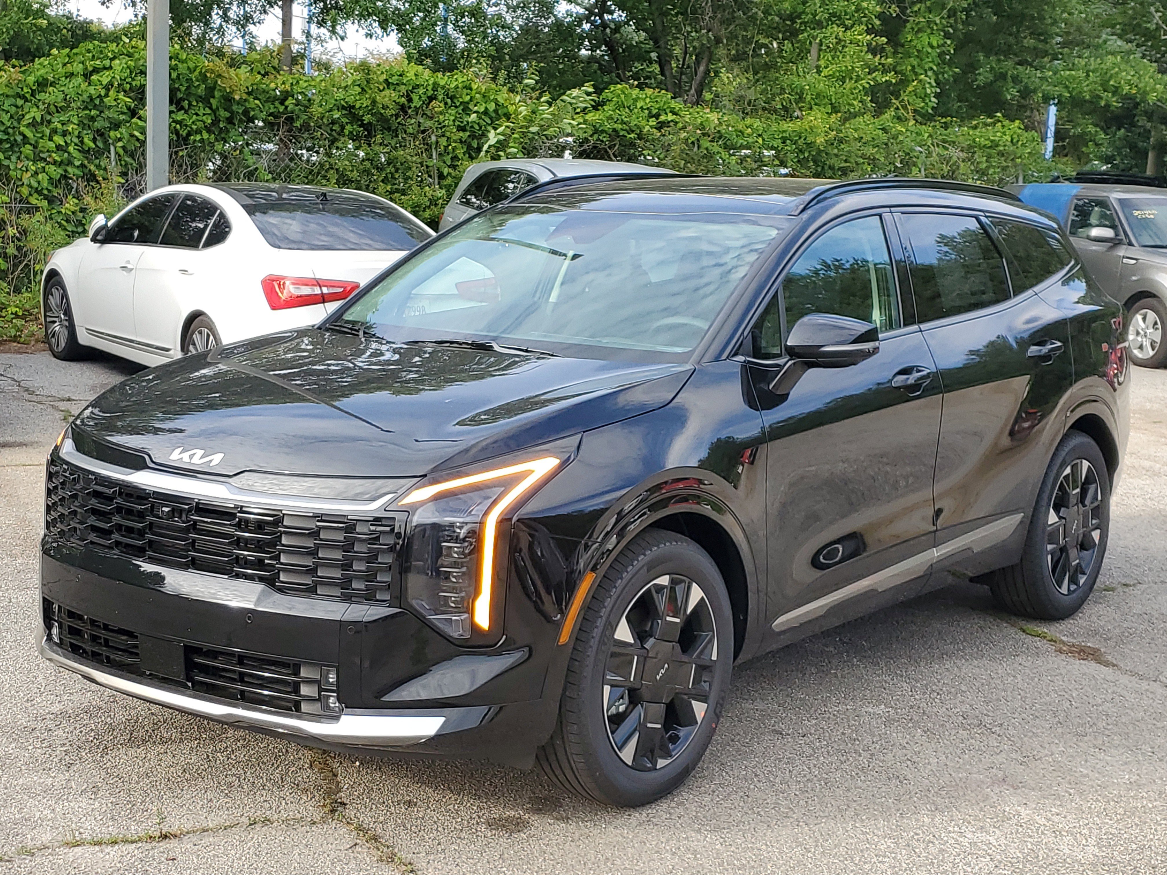 New 2026 Kia Sportage SX image 3