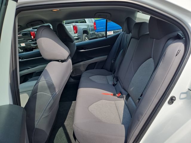Used 2023 Toyota Camry LE FWD image 11