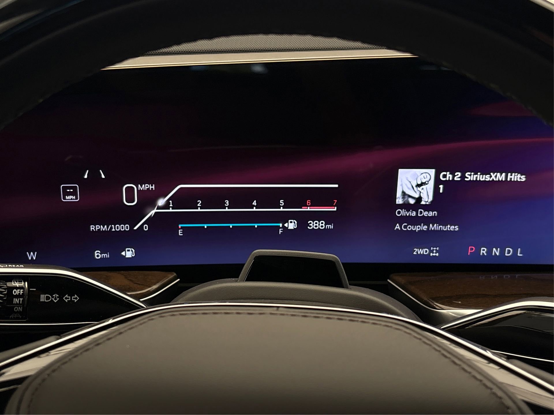 New 2026 Cadillac Escalade ESV Platinum Sport w/ LPO, ONYX Package image 18