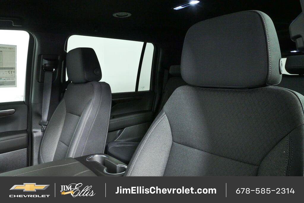 New 2026 Chevrolet Suburban LS RWD image 6
