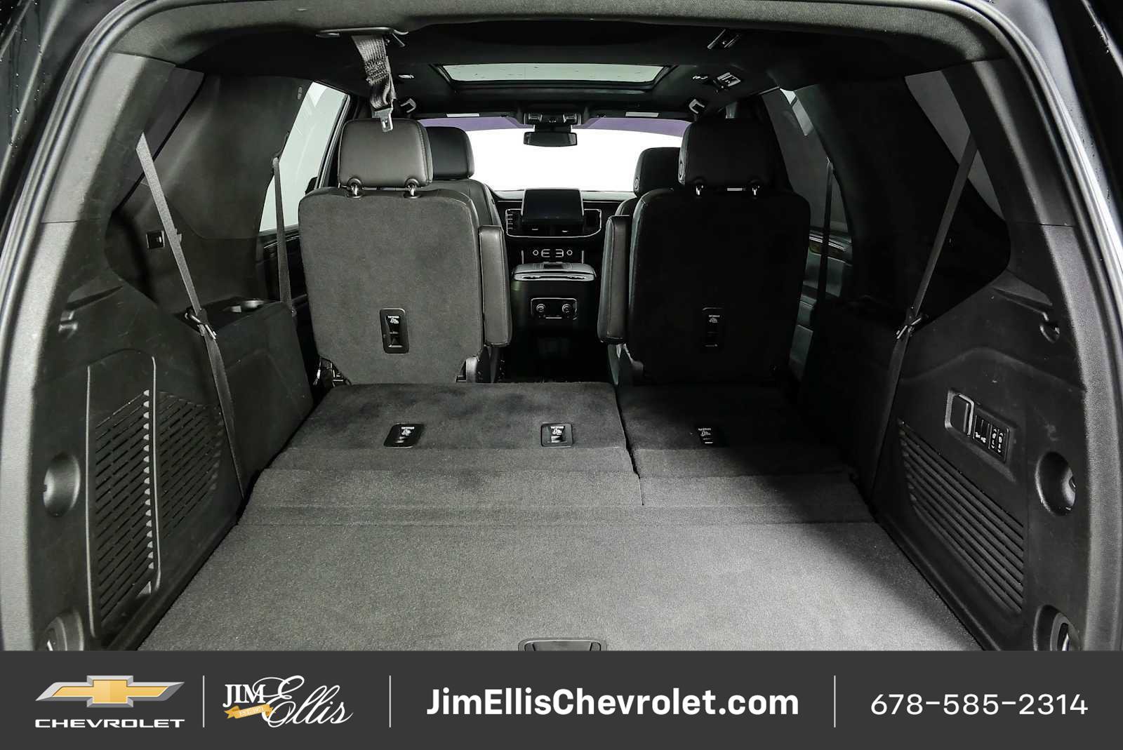 Certified 2023 Chevrolet Tahoe Z71 w/ Luxury Package AWD/4WD image 35