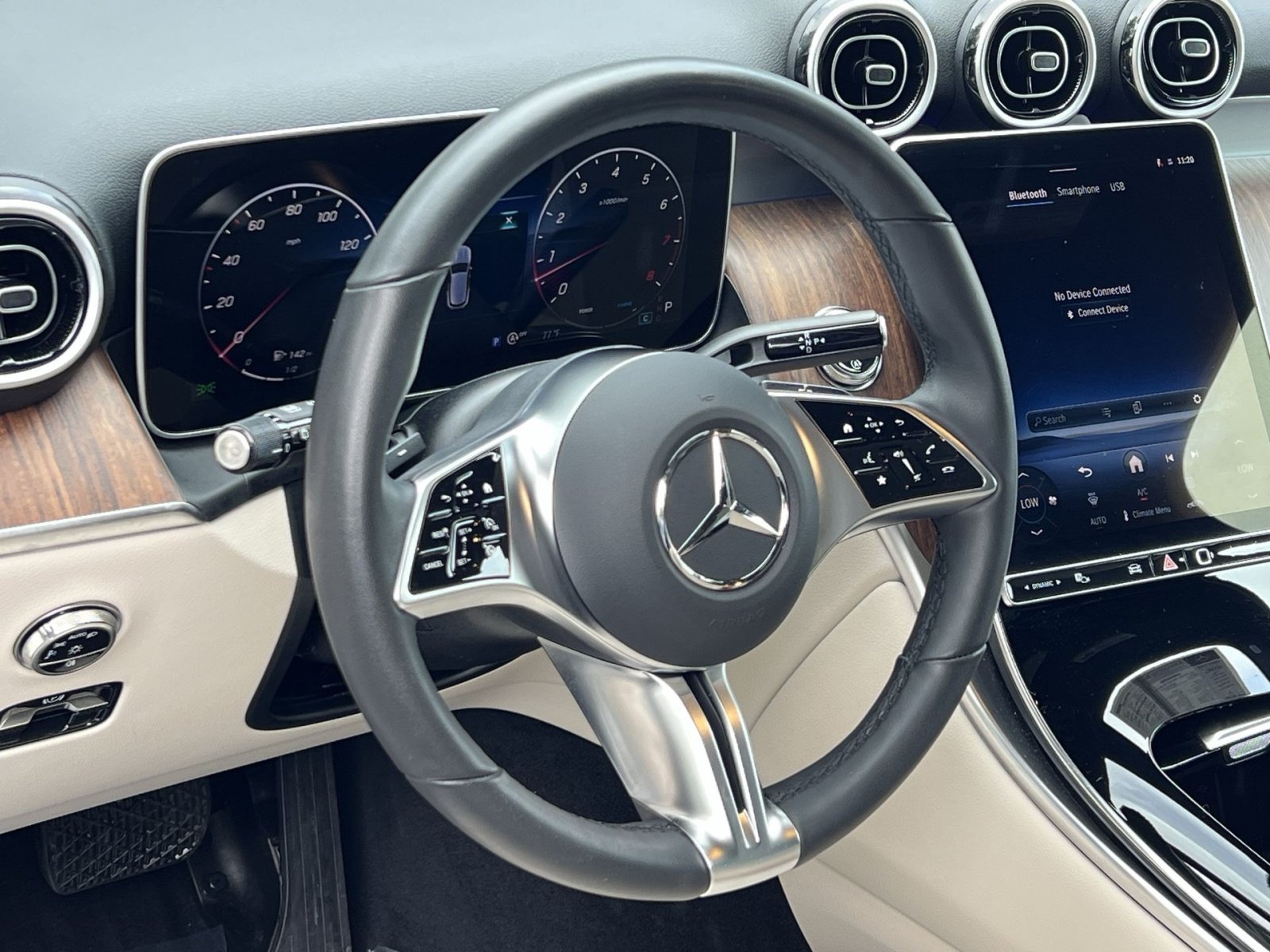 Certified 2026 Mercedes-Benz GLC 300 4MATIC image 21