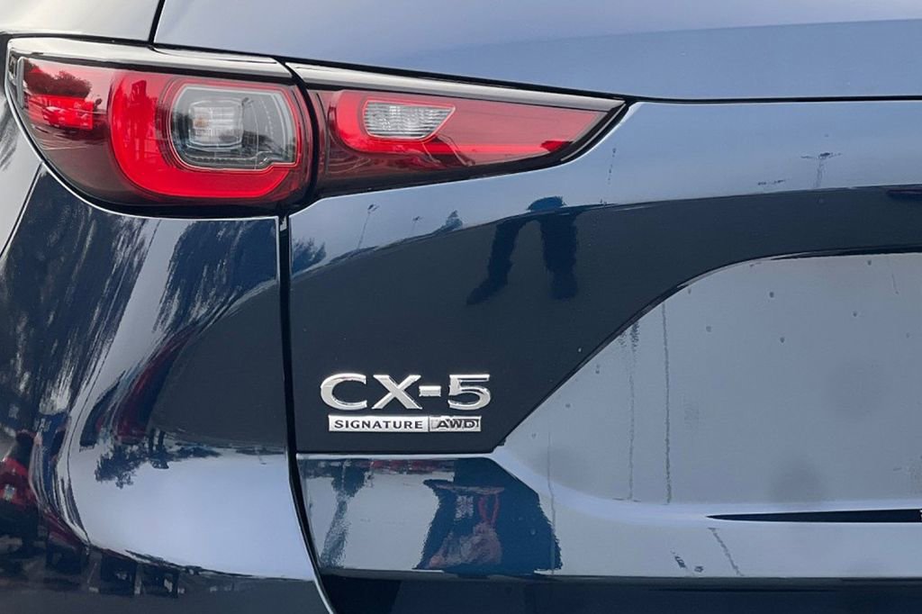 New 2025 MAZDA CX-5 Signature image 27