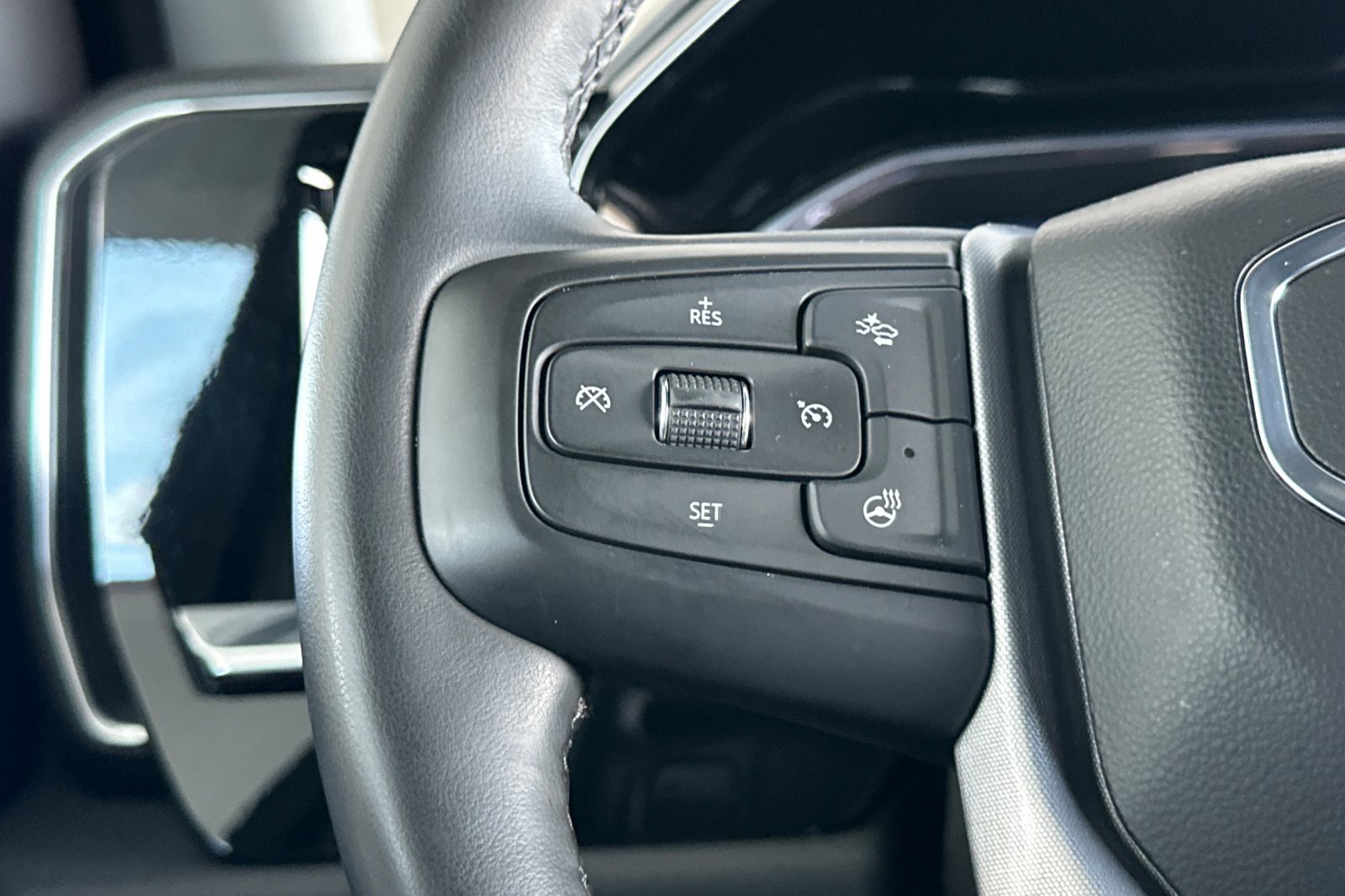 Used 2023 GMC Sierra 1500 Elevation w/ LPO, Elevation Black Package image 36