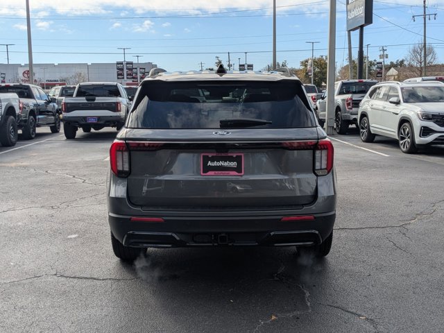 New 2026 Ford Explorer ST-Line w/ ST-Line Street Pack image 7