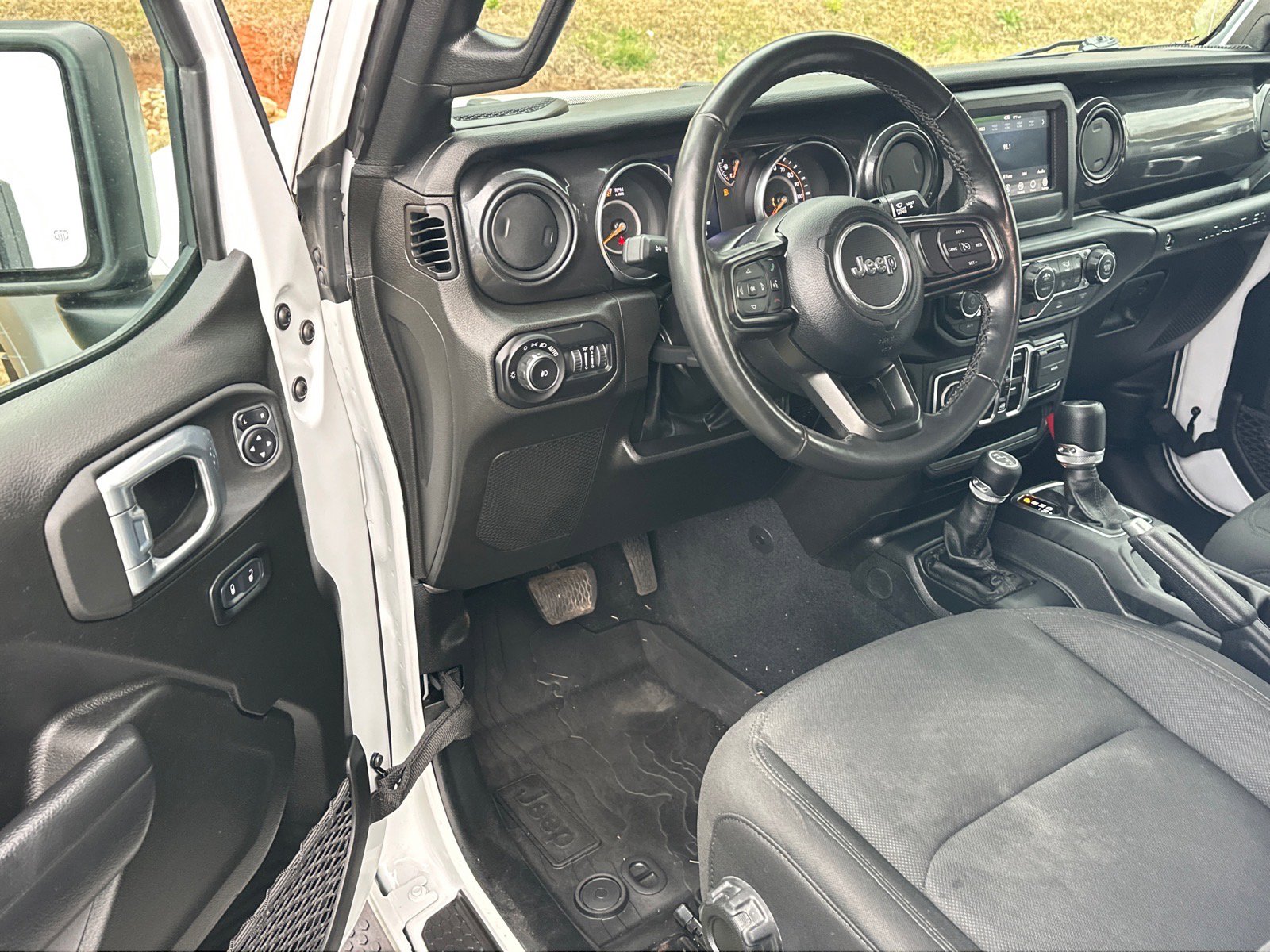 Used 2022 Jeep Wrangler Unlimited Sport image 8