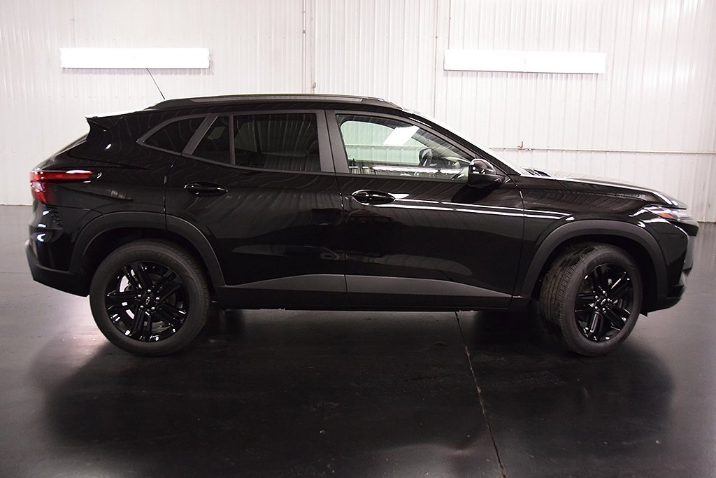 New 2025 Chevrolet Trax ACTIV w/ Driver Confidence Package image 8