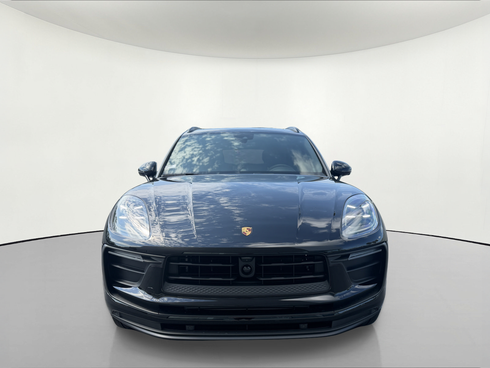 New 2026 Porsche Macan AWD/4WD image 10
