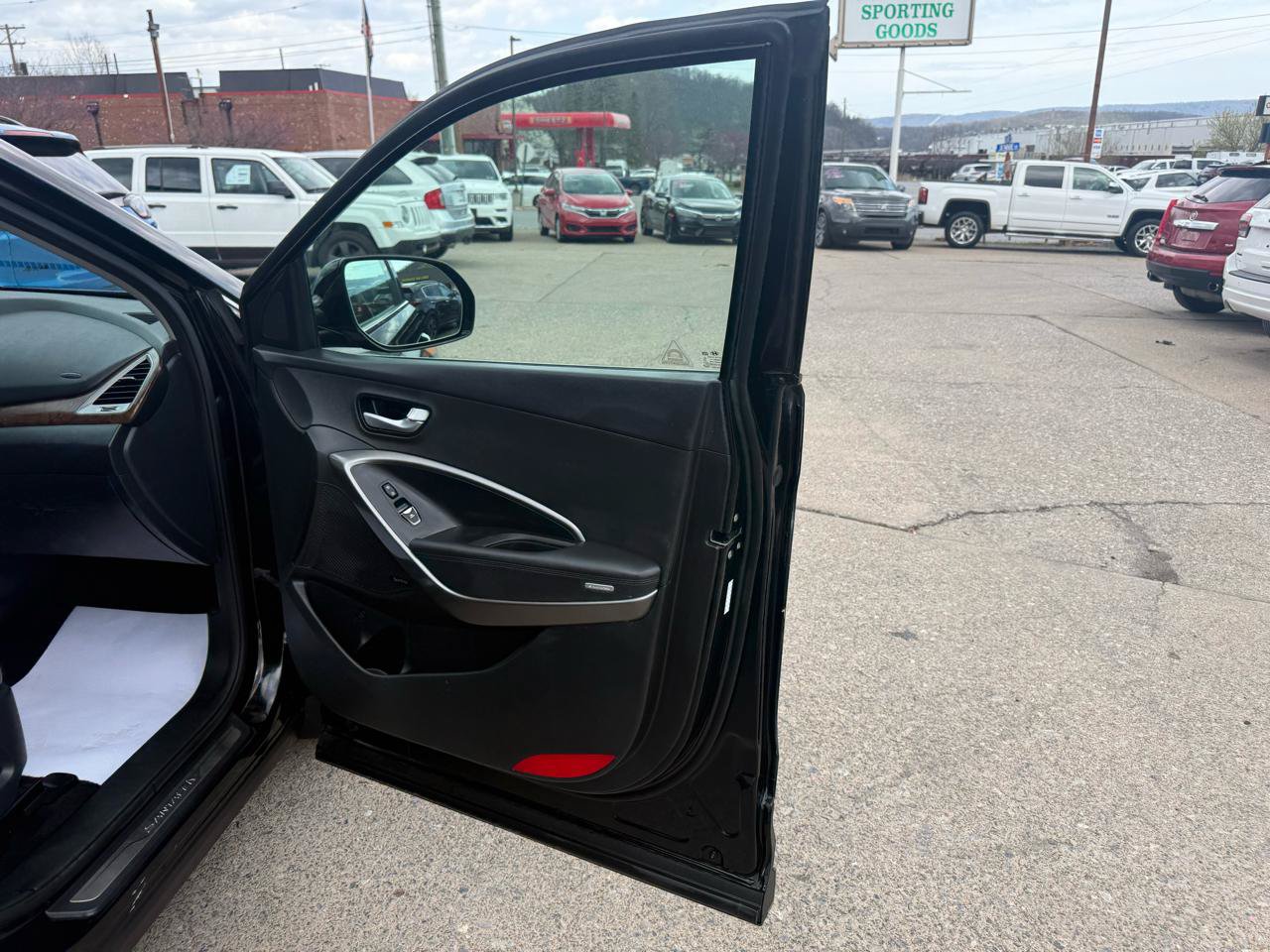 Used 2018 Hyundai Santa Fe Limited AWD/4WD image 60