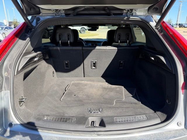 Used 2023 Cadillac XT4 Premium Luxury image 7