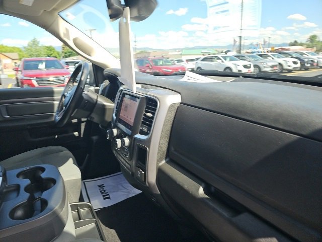 Used 2022 RAM 1500 Classic SLT w/ Electronics Convenience Group image 20