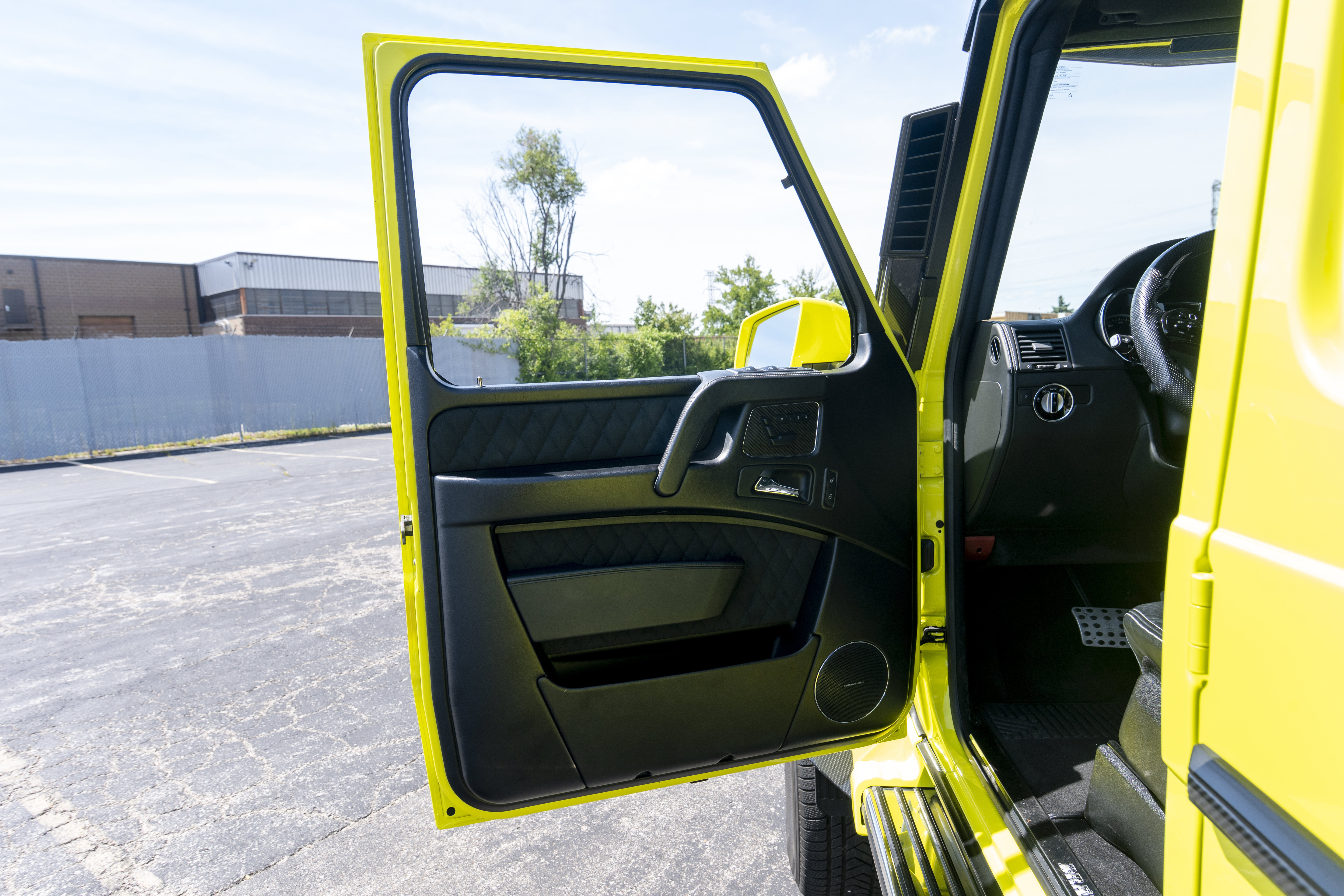 Used 2017 Mercedes-Benz G 550 Squared image 15