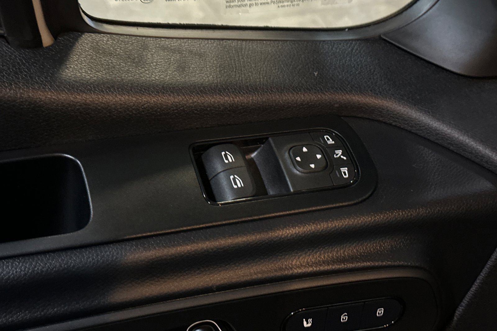 New 2026 Mercedes-Benz Sprinter 144 Cargo image 23