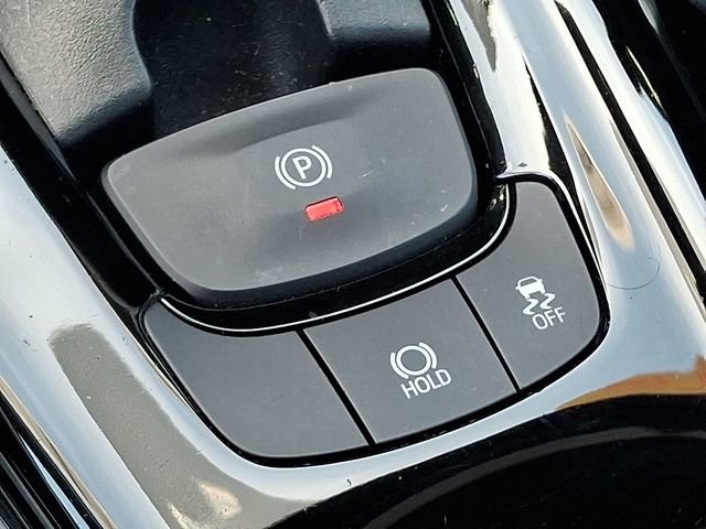 Used 2022 Toyota C-HR XLE FWD image 25
