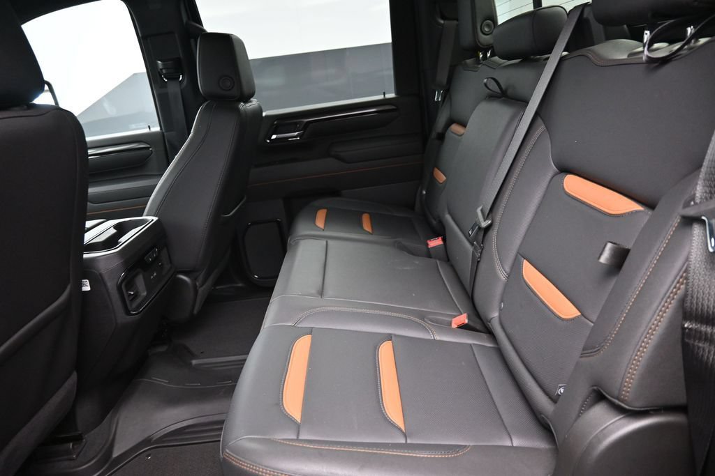 Used 2025 GMC Sierra 2500 AT4 AWD/4WD image 23