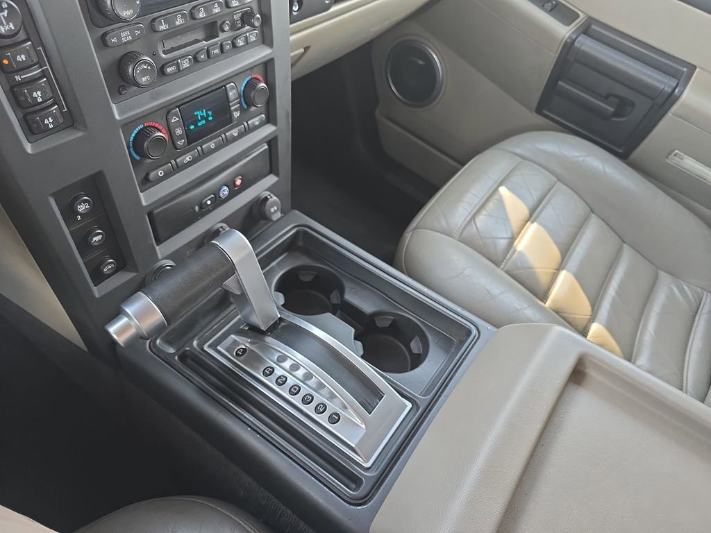 Used 2005 HUMMER H2 AWD/4WD image 24