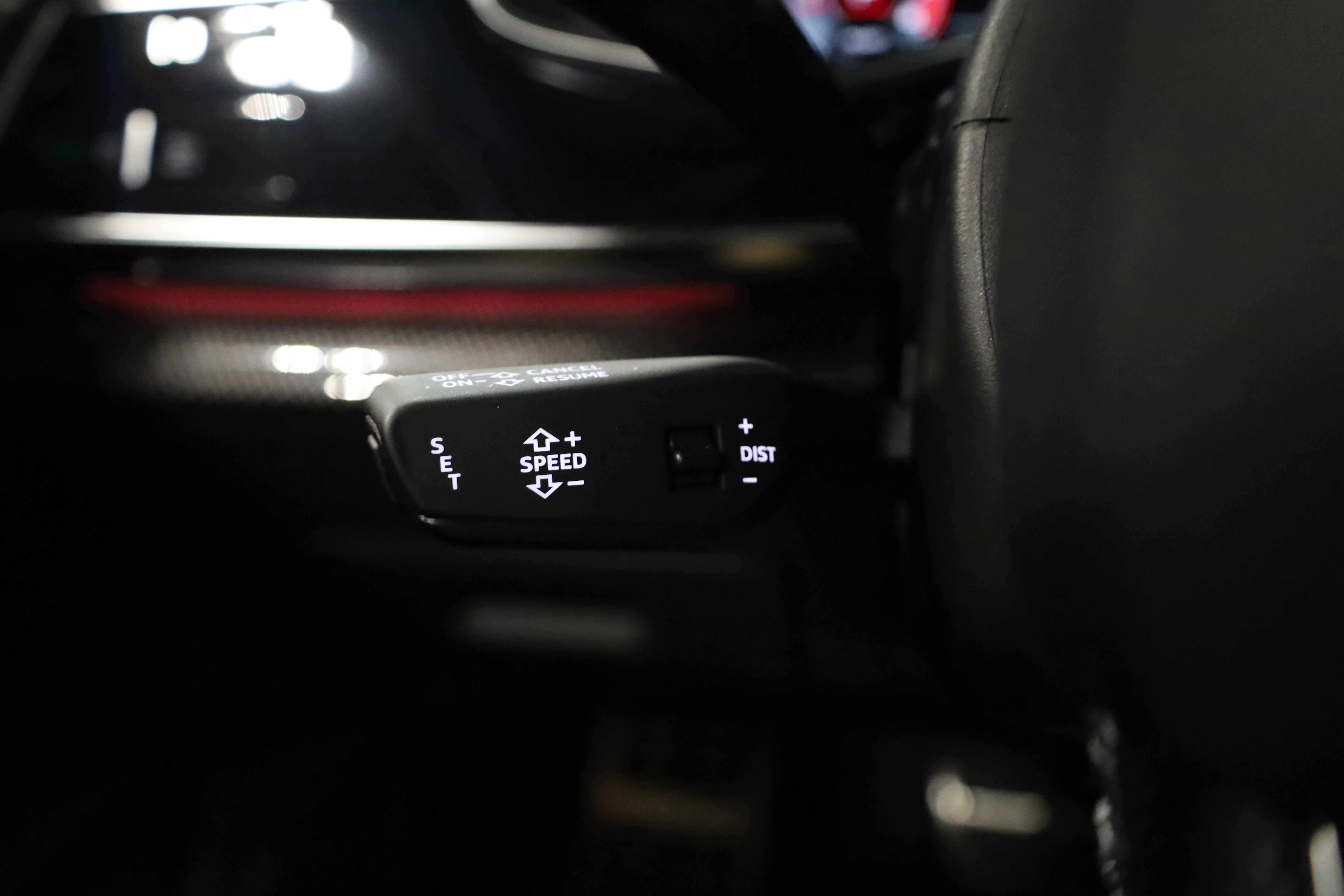 Used 2023 Audi SQ7 Prestige image 24