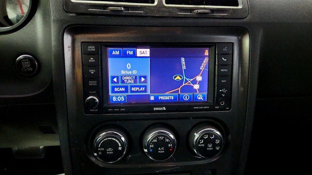 Used 2013 Dodge Challenger SXT RWD image 19