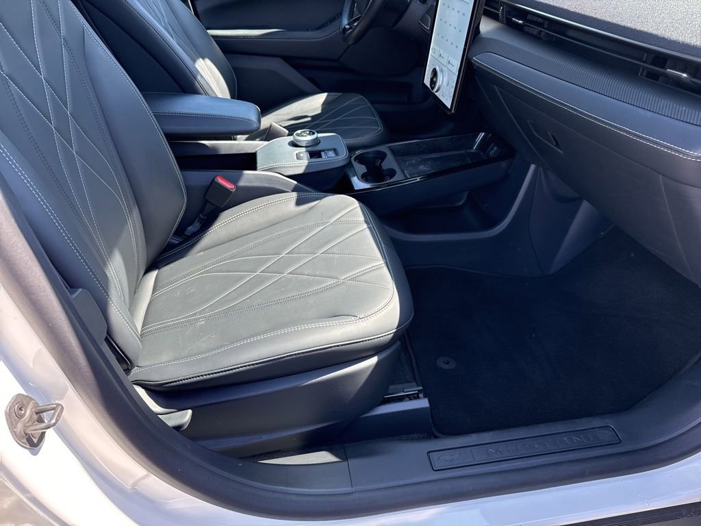 Used 2024 Ford Mustang Mach-E Select image 19