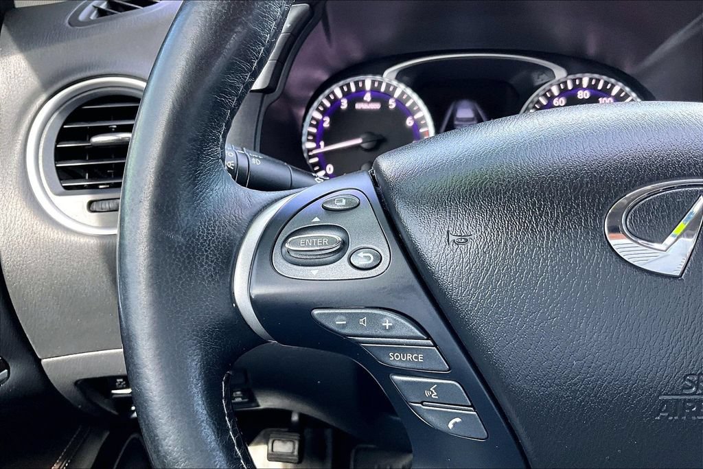Used 2018 INFINITI QX60 Luxe w/ Deluxe Technology Package AWD/4WD image 17