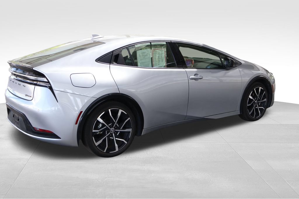 Certified 2024 Toyota Prius Prime FWD image 14