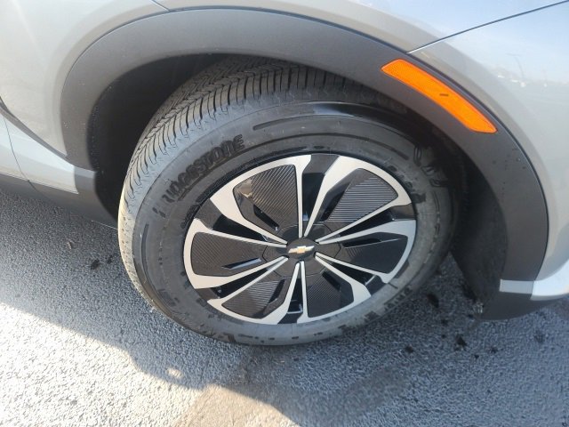 New 2025 Chevrolet Blazer EV LT image 3