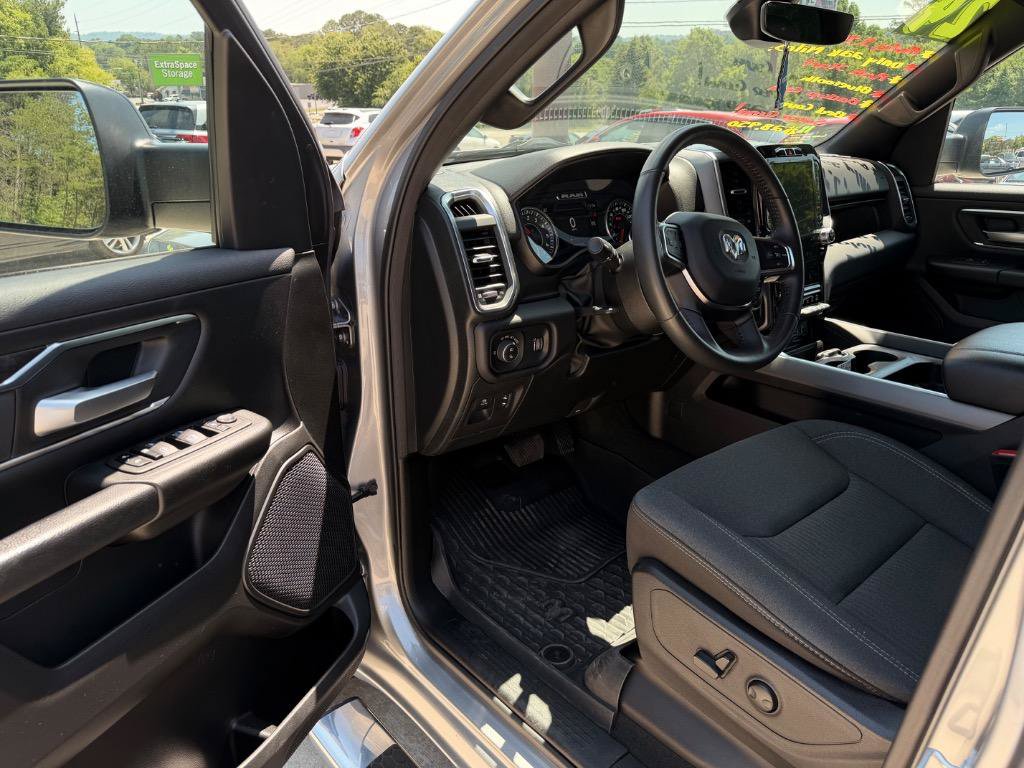 Used 2024 RAM 1500 Big Horn RWD image 5