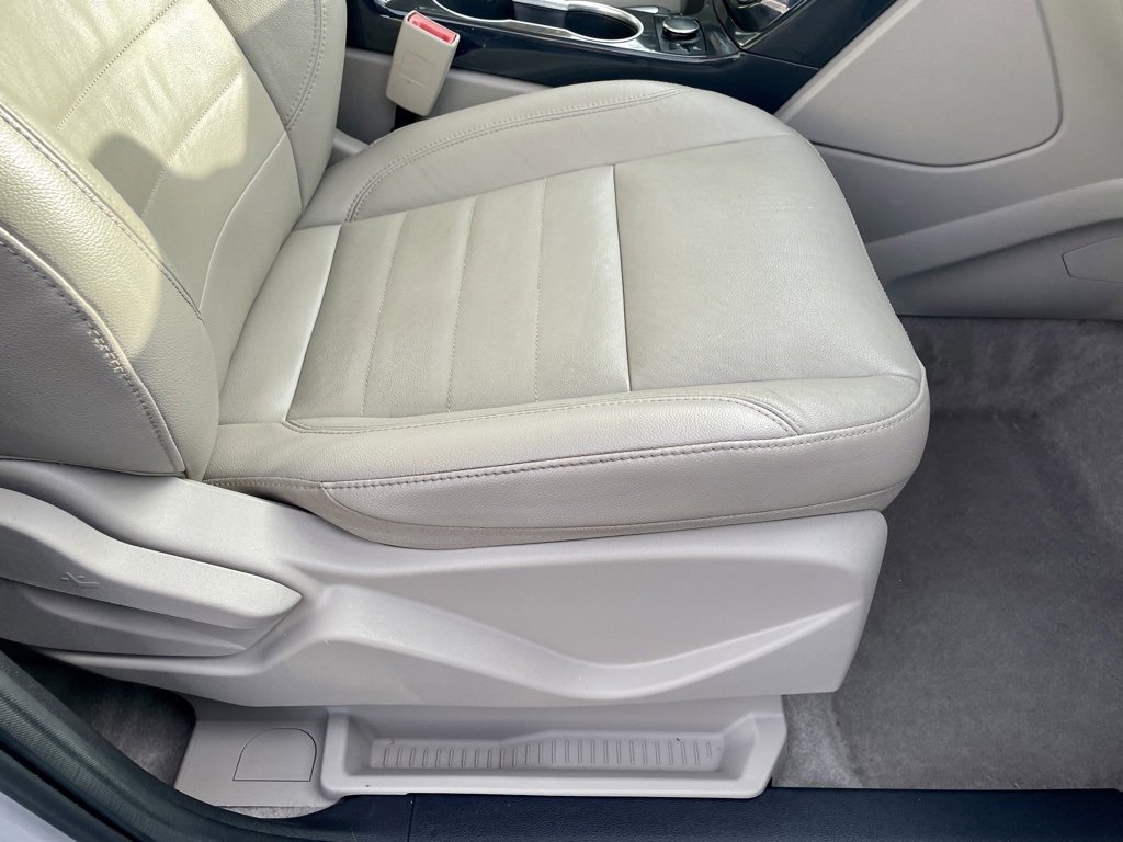 Used 2014 Ford Escape Titanium w/ Equipment Group 401A image 14