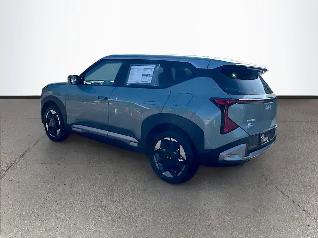 New 2027 Kia Seltos S FWD image 5