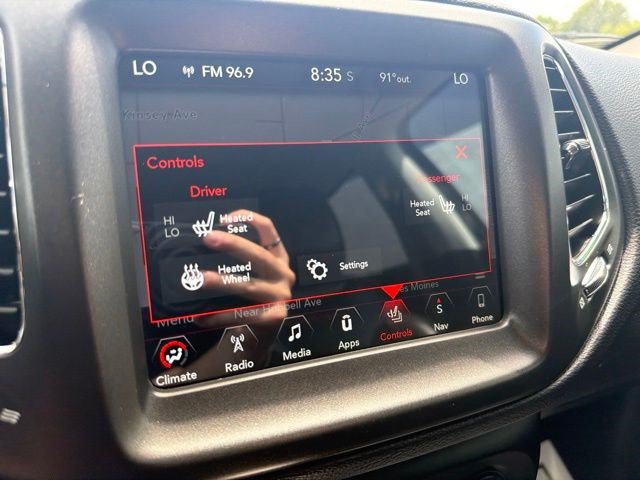 Used 2018 Jeep Compass Trailhawk w/ Leather Interior Group AWD/4WD image 31