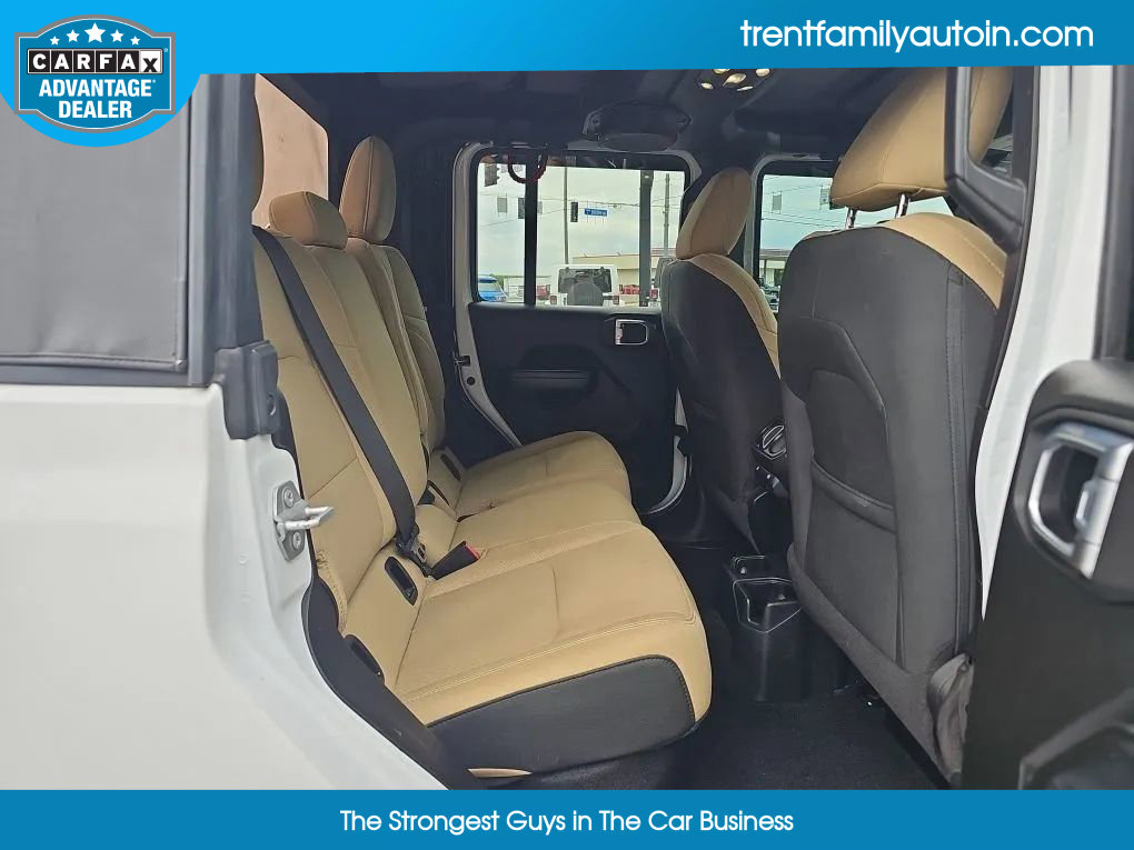 Used 2022 Jeep Gladiator Sport image 32