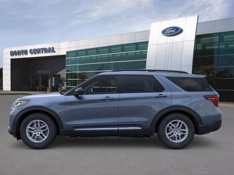 New 2025 Ford Explorer Active image 3