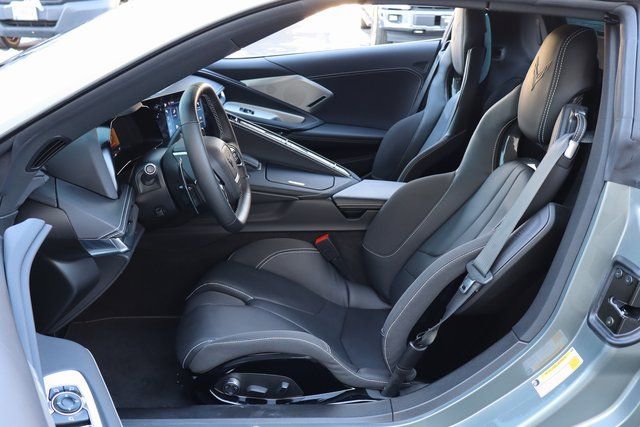 Used 2024 Chevrolet Corvette Stingray Preferred Conv w/ Z51 Performance Package image 27