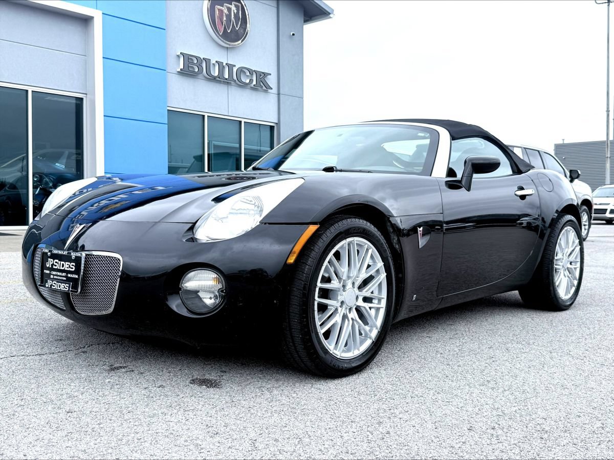 Used 2006 Pontiac Solstice Convertible w/ Power Package