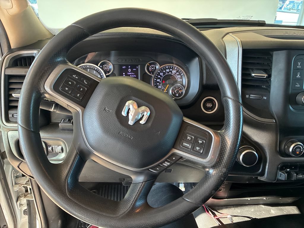 Used 2020 RAM 3500 Tradesman w/ Chrome Appearance Group AWD/4WD image 14